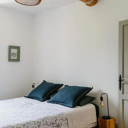 Zero Neuf Bed & Breakfast *